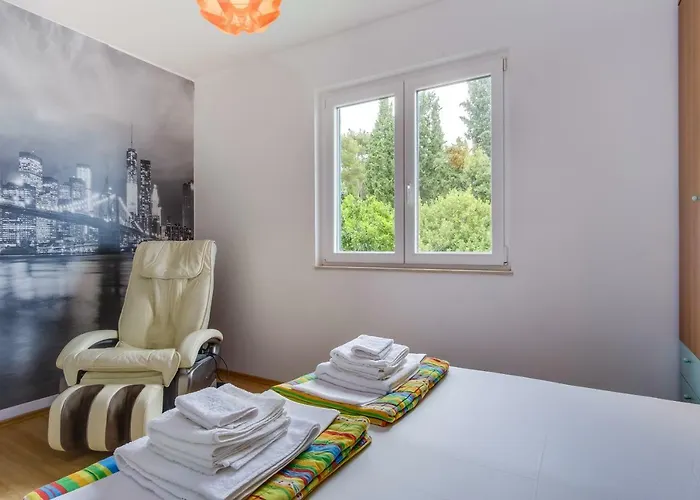 Apartment Kon-tiki Mali Losinj